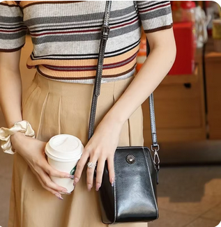 Sac Bandoulière Vertical en Cuir